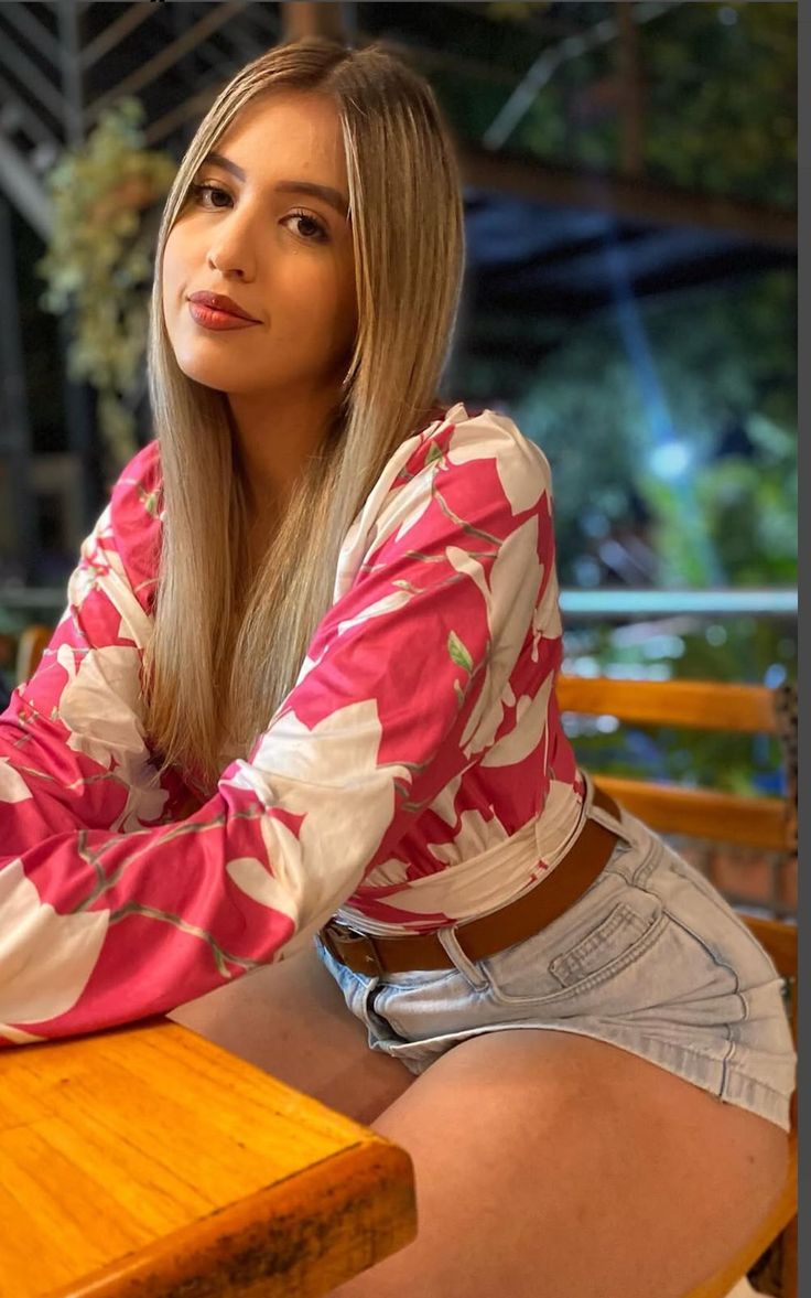 Kadıköy Escort | Gerçek Bayanlar ve Hızlı Escort Hizmeti 3 Kadıköy gece hayatı ve enerjik buluşma