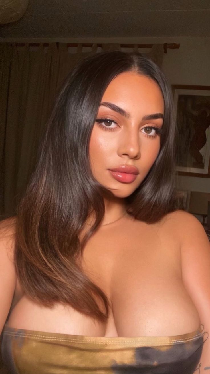 Bayrampaşa Escort | Profesyonel ve Gizli Escort Hizmeti 1 Bayrampaşa modern rezidans ve merkezi yaşam alanı